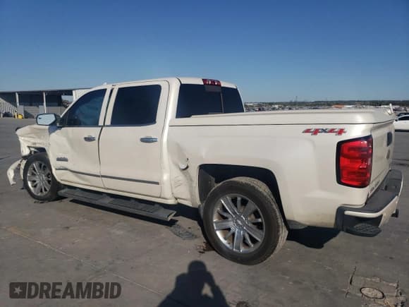 ✅ 2015 Chevrolet Silverado 1500 High Country • VIN: 3GCUKTEC9FG429433 • Лот: 76821684. Опубликован ранее на Copart с пробегом 114 239 миль. Бесплатный доступ к архиву аукционных продаж из США и подробный отчёт об истории автомобиля на DreamBid. Изображение 2.