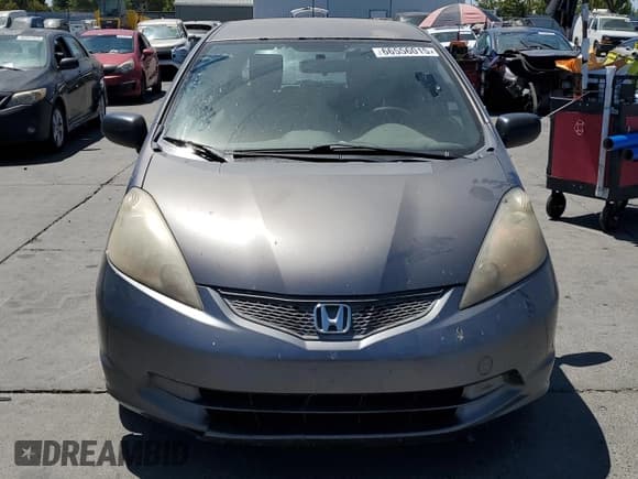 ✅ 2011 Honda Fit • VIN: JHMGE8H33BC023558 • Lot: 66556015. Wystawiony na Copart z przebiegiem 150 333 mil. Bezpłatny archiwum sprzedaży aukcyjnych z USA i szczegółowy raport historii pojazdu na DreamBid. Zdjęcie 5.