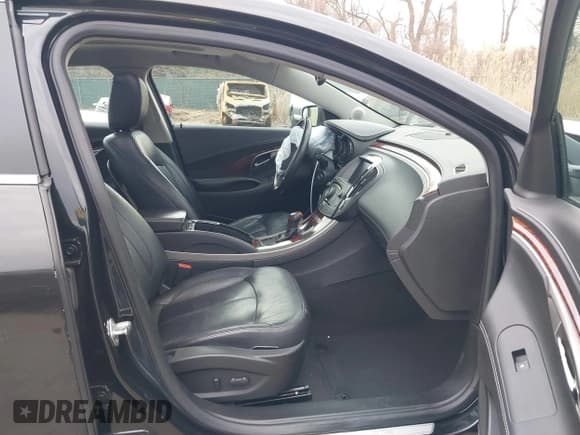 ✅ 2013 Buick LaCrosse • VIN: 1G4GL5G31DF293358 • Lot: 41911207. Wystawiony na IAAI z przebiegiem 100 646 mil. Bezpłatny archiwum sprzedaży aukcyjnych z USA i szczegółowy raport historii pojazdu na DreamBid. Zdjęcie 5.