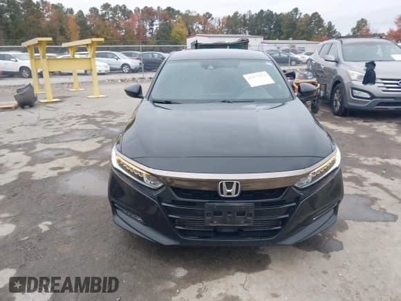 ✅ 2019 Honda Accord Sport • VIN: 1HGCV1F33KA103319 • Lot: 43575270. Listed on IAAI with 96,324 mi. Free auction sales archive from the USA and detailed vehicle history report at DreamBid. Image 12.