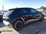 2023 Hyundai Ioniq 5 Limited z VIN KM8KRDAF0PU199798, wystawiony jako Copart lot #68714834 z przebiegiem 5 876 mil mil oraz Szkoda całkowita • Salvage title. Historia ofert i sprzedaży dostępna na DreamBid. Obrazek 3.