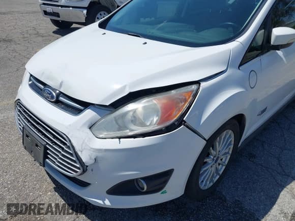✅ 2013 Ford C-Max SEL • VIN: 1FADP5CU3DL555298 • Lot: 41980253. Wystawiony na IAAI z przebiegiem 191 811 mil. Bezpłatny archiwum sprzedaży aukcyjnych z USA i szczegółowy raport historii pojazdu na DreamBid. Zdjęcie 6.