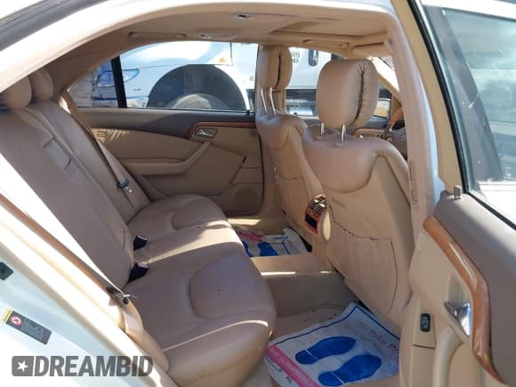 ✅ 2002 Mercedes-Benz S 430 • VIN: WDBNG70J72A299999 • Lot: 43253672. Listed on IAAI with 101,939 mi. Free auction sales archive from the USA and detailed vehicle history report at DreamBid. Image 8.