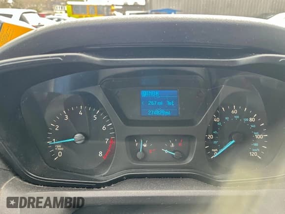 ✅ 2015 Ford Transit XLT • VIN: 1FMZK1ZM8FKB16195 • Lot: 96003585. Wystawiony na Copart z przebiegiem 274 829 mil. Bezpłatny archiwum sprzedaży aukcyjnych z USA i szczegółowy raport historii pojazdu na DreamBid. Zdjęcie 8.