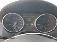 ✅ 2009 Mercedes-Benz M 350 • VIN: 4JGBB86EX9A520455 • Lot: 94747065. Wystawiony na Copart z przebiegiem 144 966 mil. Bezpłatny archiwum sprzedaży aukcyjnych z USA i szczegółowy raport historii pojazdu na DreamBid. Zdjęcie 9.