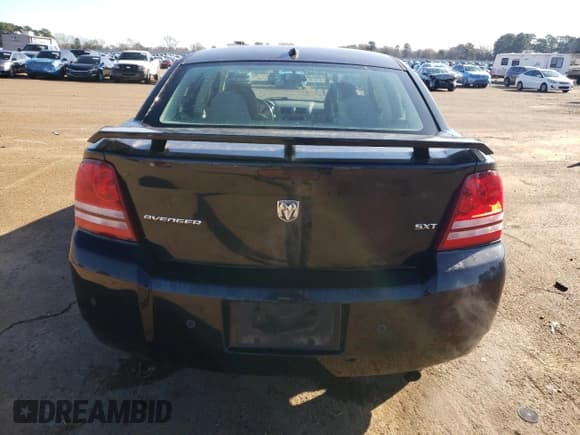 ✅ 2008 Dodge Avenger SXT • VIN: 1B3LC56RX8N625870 • Лот: 85809624. Опубликован ранее на Copart с пробегом 103 571 миль. Бесплатный доступ к архиву аукционных продаж из США и подробный отчёт об истории автомобиля на DreamBid. Изображение 6.