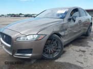 ✅ 2016 Jaguar XF 35t Prestige • VIN: SAJBK4BV2GCY19895 • Lot: 42449501. Wystawiony na IAAI z przebiegiem 62 514 mil. Bezpłatny archiwum sprzedaży aukcyjnych z USA i szczegółowy raport historii pojazdu na DreamBid. Zdjęcie 17.