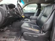 ✅ 2010 Chevrolet Silverado 1500 LT • VIN: 3GCRKSE39AG166370 • Lot: 81384015. Listed on Copart with 178,647 mi. Free auction sales archive from the USA and detailed vehicle history report at DreamBid. Image 7.