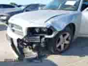 2009 Dodge Charger SXT с VIN 2B3KA33V69H509180, выставлен на аукционе IAAI как лот 43107471 с пробегом 161 855 миль миль и . История ставок и продаж доступна на DreamBid. Изображение 6.