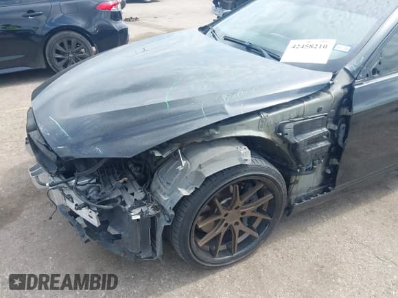 ✅ 2014 BMW 6 Series 650i • VIN: WBA6B2C51ED129160 • Lot: 42458210. Listed on IAAI with 95,339 mi. Free auction sales archive from the USA and detailed vehicle history report at DreamBid. Image 6.