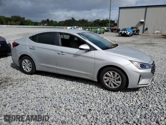 2019 Hyundai Elantra SE with VIN 5NPD74LF5KH493863, listed as a Copart auction lot 84746665 with 155,000 mi miles and Salvage title. Bid and sale history available at DreamBid. Image 4.