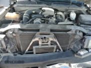 ✅ 2005 Chevrolet Silverado 2500HD LS • VIN: 1GCHK232X5F946066 • Lot: 91932395. Wystawiony na Copart z przebiegiem 180 948 mil. Bezpłatny archiwum sprzedaży aukcyjnych z USA i szczegółowy raport historii pojazdu na DreamBid. Zdjęcie 11.