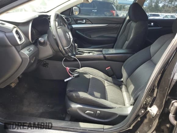 ✅ 2017 Nissan Maxima S • VIN: 1N4AA6AP6HC436724 • Лот: 80289655. Опубликован ранее на Copart с пробегом 203 797 миль. Бесплатный доступ к архиву аукционных продаж из США и подробный отчёт об истории автомобиля на DreamBid. Изображение 7.