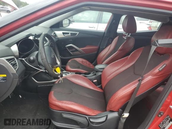 ✅ 2012 Hyundai Veloster w/Red Int • VIN: KMHTC6AD2CU032045 • Lot: 71931034. Wystawiony na Copart z przebiegiem 103 369 mil. Bezpłatny archiwum sprzedaży aukcyjnych z USA i szczegółowy raport historii pojazdu na DreamBid. Zdjęcie 7.