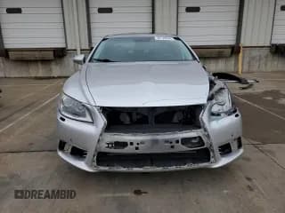 ✅ 2013 Lexus LS 460 • VIN: JTHBL5EF3D5119971 • Lot: 87129545. Wystawiony na Copart z przebiegiem 117 866 mil. Bezpłatny archiwum sprzedaży aukcyjnych z USA i szczegółowy raport historii pojazdu na DreamBid. Zdjęcie 5.