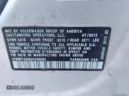 ✅ 2013 Volkswagen Passat SE • VIN: 1VWBP7A3XDC005035 • Lot: 43433939. Wystawiony na IAAI z przebiegiem 180 154 mil. Bezpłatny archiwum sprzedaży aukcyjnych z USA i szczegółowy raport historii pojazdu na DreamBid. Zdjęcie 9.