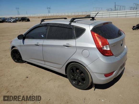 ✅ 2016 Hyundai Accent SE • VIN: KMHCT5AE6GU262244 • Лот: 72941414. Опубликован ранее на Copart с пробегом 140 686 миль. Бесплатный доступ к архиву аукционных продаж из США и подробный отчёт об истории автомобиля на DreamBid. Изображение 2.
