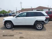 ✅ 2022 Jeep Grand Cherokee Limited • VIN: 1C4RJHBG1N8595107 • Lot: 42416656. Listed on IAAI with 33,574 mi. Free auction sales archive from the USA and detailed vehicle history report at DreamBid. Image 14.