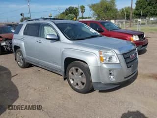 ✅ 2013 GMC Terrain SLT • VIN: 2GKFLWE30D6369935 • Lot: 42863032. Wystawiony na IAAI z przebiegiem 213 470 mil. Bezpłatny archiwum sprzedaży aukcyjnych z USA i szczegółowy raport historii pojazdu na DreamBid. Zdjęcie 1.