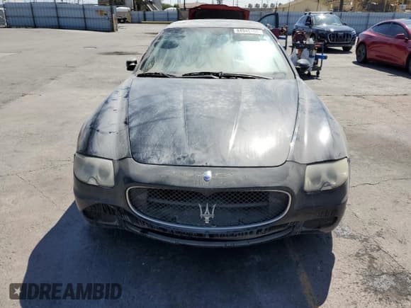 ✅ 2007 Maserati Quattroporte • VIN: ZAMFE39A870031379 • Lot: 84948165. Wystawiony na Copart z przebiegiem 58 329 mil. Bezpłatny archiwum sprzedaży aukcyjnych z USA i szczegółowy raport historii pojazdu na DreamBid. Zdjęcie 5.