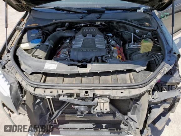 ✅ 2014 Audi Q7 S line Prestige • VIN: WA1DGAFE5ED002505 • Лот: 56733525. Опубликован ранее на Copart с пробегом 102 409 миль. Бесплатный доступ к архиву аукционных продаж из США и подробный отчёт об истории автомобиля на DreamBid. Изображение 12.