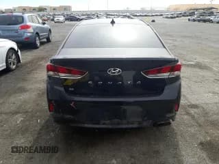 ✅ 2018 Hyundai Sonata SE • VIN: 5NPE24AF4JH698076 • Lot: 41655593. Listed on Copart with 87,689 mi. Free auction sales archive from the USA and detailed vehicle history report at DreamBid. Image 6.