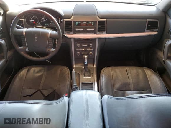 ✅ 2010 Lincoln MKZ • VIN: 3LNHL2GC5AR631748 • Lot: 92497855. Listed on Copart with 159,825 mi. Free auction sales archive from the USA and detailed vehicle history report at DreamBid. Image 8.