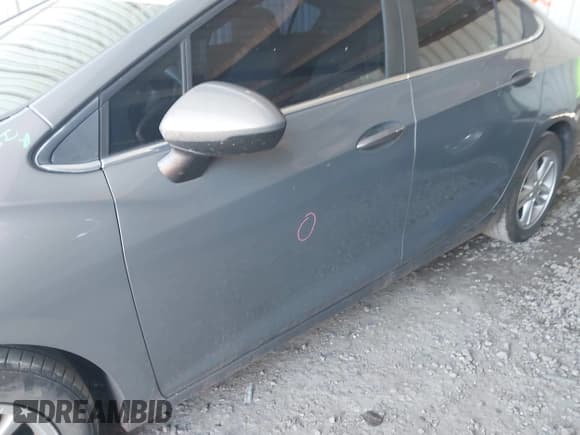 ✅ 2017 Chevrolet Cruze LT • VIN: 1G1BE5SM6H7156286 • Лот: 43314131. Опубликован ранее на IAAI с пробегом 162 186 миль. Бесплатный доступ к архиву аукционных продаж из США и подробный отчёт об истории автомобиля на DreamBid. Изображение 18.