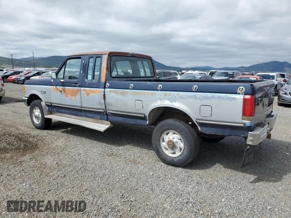 ✅ 1990 Ford F-250 • VIN: 1FTHX26H9LKA20263 • Лот: 61662665. Опубликован ранее на Copart с пробегом 74 432 миль. Бесплатный доступ к архиву аукционных продаж из США и подробный отчёт об истории автомобиля на DreamBid. Изображение 2.