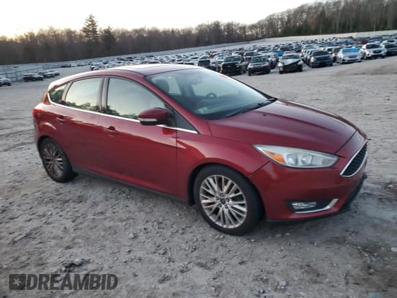 ✅ 2015 Ford Focus Titanium • VIN: 1FADP3N23FL213028 • Lot: 93052655. Wystawiony na Copart z przebiegiem 112 741 mil. Bezpłatny archiwum sprzedaży aukcyjnych z USA i szczegółowy raport historii pojazdu na DreamBid. Zdjęcie 4.