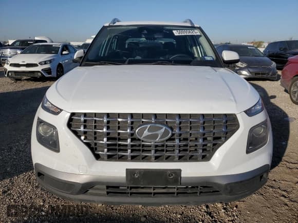 ✅ 2021 Hyundai Venue SEL • VIN: KMHRC8A3XMU063820 • Lot: 50095625. Listed on Copart with 25,348 mi. Free auction sales archive from the USA and detailed vehicle history report at DreamBid. Image 5.