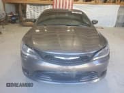 ✅ 2015 Chrysler 200 S • VIN: 1C3CCCBB6FN592685 • Lot: 91262715. Listed on Copart with 80,009 mi. Free auction sales archive from the USA and detailed vehicle history report at DreamBid. Image 5.