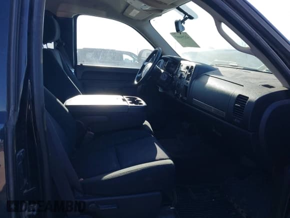 ✅ 2012 GMC Sierra 1500 SLE • VIN: 1GTR2VE73CZ181308 • Lot: 42294087. Wystawiony na IAAI z przebiegiem 141 249 mil. Bezpłatny archiwum sprzedaży aukcyjnych z USA i szczegółowy raport historii pojazdu na DreamBid. Zdjęcie 5.