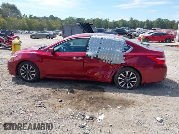 ✅ 2017 Nissan Altima S • VIN: 1N4AL3AP6HC231753 • Lot: 43360100. Wystawiony na IAAI z przebiegiem 87 304 mil. Bezpłatny archiwum sprzedaży aukcyjnych z USA i szczegółowy raport historii pojazdu na DreamBid. Zdjęcie 14.