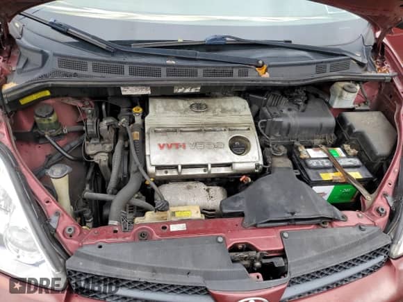 2005 Toyota Sienna LE z VIN 5TDZA23C55S242504, wystawiony jako Copart lot #89652155 z przebiegiem 260 207 mil mil oraz Szkoda całkowita • Salvage title. Historia ofert i sprzedaży dostępna na DreamBid. Obrazek 12.