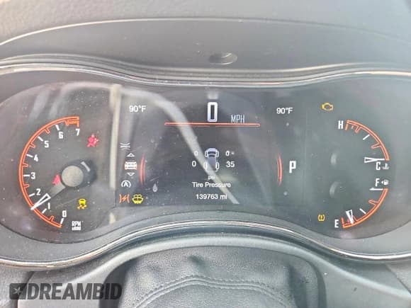 ✅ 2019 Dodge Durango GT Plus • VIN: 1C4RDHDG7KC604440 • Лот: 84203345. Опубликован ранее на Copart с пробегом 139 763 миль. Бесплатный доступ к архиву аукционных продаж из США и подробный отчёт об истории автомобиля на DreamBid. Изображение 9.