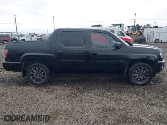 ✅ 2013 Honda Ridgeline RTL • VIN: 5FPYK1F5XDB015190 • Lot: 43539310. Wystawiony na IAAI z przebiegiem 111 634 mil. Bezpłatny archiwum sprzedaży aukcyjnych z USA i szczegółowy raport historii pojazdu na DreamBid. Zdjęcie 13.