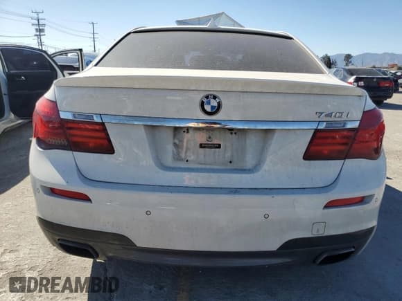 ✅ 2014 BMW 7 Series 740i • VIN: WBAYA6C50ED144560 • Lot: 64113155. Wystawiony na Copart z przebiegiem 122 004 mil. Bezpłatny archiwum sprzedaży aukcyjnych z USA i szczegółowy raport historii pojazdu na DreamBid. Zdjęcie 6.