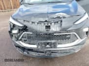 ✅ 2024 Buick Encore GX Sport Touring • VIN: KL4AMESL1RB209272 • Lot: 41646448. Wystawiony na IAAI z przebiegiem 20 797 mil. Bezpłatny archiwum sprzedaży aukcyjnych z USA i szczegółowy raport historii pojazdu na DreamBid. Zdjęcie 6.