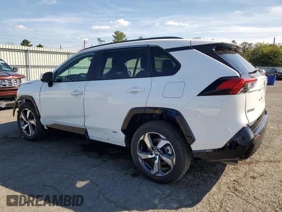 ✅ 2025 Toyota RAV4 SE • VIN: JTMAB3FVXSD257004 • Лот: 85128375. Опубликован ранее на Copart с пробегом 1 693 миль. Бесплатный доступ к архиву аукционных продаж из США и подробный отчёт об истории автомобиля на DreamBid. Изображение 2.