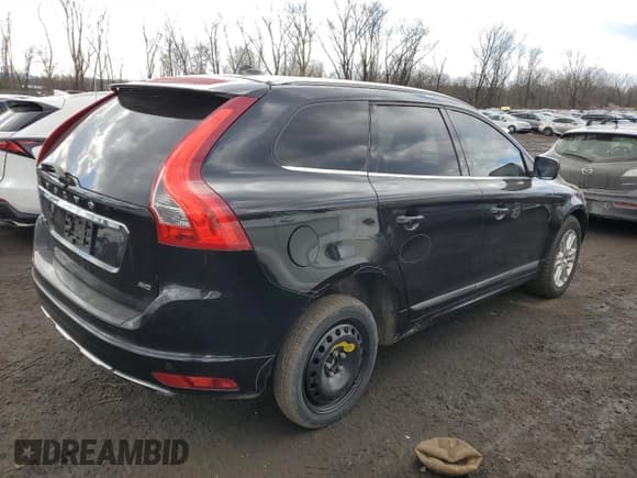 ✅ 2014 Volvo XC60 3.2L • VIN: YV4940DZ8E2511937 • Лот: 42607955. Опубликован ранее на Copart с пробегом 132 125 миль. Бесплатный доступ к архиву аукционных продаж из США и подробный отчёт об истории автомобиля на DreamBid. Изображение 3.