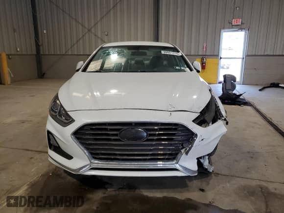2018 Hyundai Sonata SE с VIN 5NPE24AF0JH606557, выставлен на аукционе Copart как лот 80921715 с пробегом 45 770 миль миль и Списание • Salvage title. История ставок и продаж доступна на DreamBid. Изображение 5.