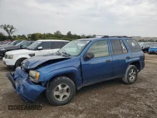 ✅ 2006 Chevrolet TrailBlazer LT • VIN: 1GNDT13S762116960 • Лот: 90873275. Опубликован ранее на Copart с пробегом Не указан. Бесплатный доступ к архиву аукционных продаж из США и подробный отчёт об истории автомобиля на DreamBid. Изображение 1.