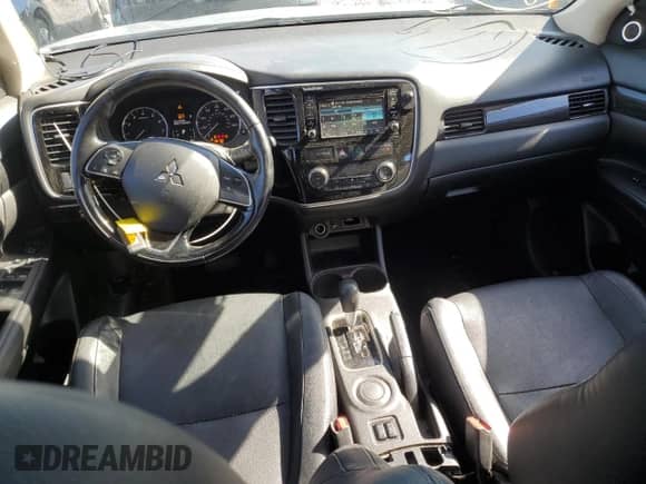 2016 Mitsubishi Outlander SE с VIN JA4AD3A36GZ046645, выставлен на аукционе Copart как лот 85924135 с пробегом 171 719 миль миль и На запчасти • Non repairable. История ставок и продаж доступна на DreamBid. Изображение 8.