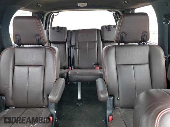✅ 2017 Ford Expedition XLT • VIN: 1FMJU1JT5HEA78100 • Lot: 53490095. Listed on Copart with 104,971 mi. Free auction sales archive from the USA and detailed vehicle history report at DreamBid. Image 10.