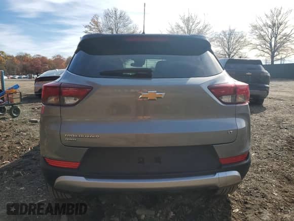 2025 Chevrolet TrailBlazer LT с VIN KL79MRSLXSB070858, выставлен на аукционе Copart как лот 90922775 с пробегом 22 677 миль миль и Чистый • Clean title. История ставок и продаж доступна на DreamBid. Изображение 6.