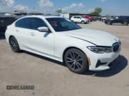 ✅ 2019 BMW 3 Series 330i xDrive • VIN: WBA5R7C50KAJ79632 • Лот: 43361733. Опубликован ранее на IAAI с пробегом 61 574 миль. Бесплатный доступ к архиву аукционных продаж из США и подробный отчёт об истории автомобиля на DreamBid. Изображение 1.