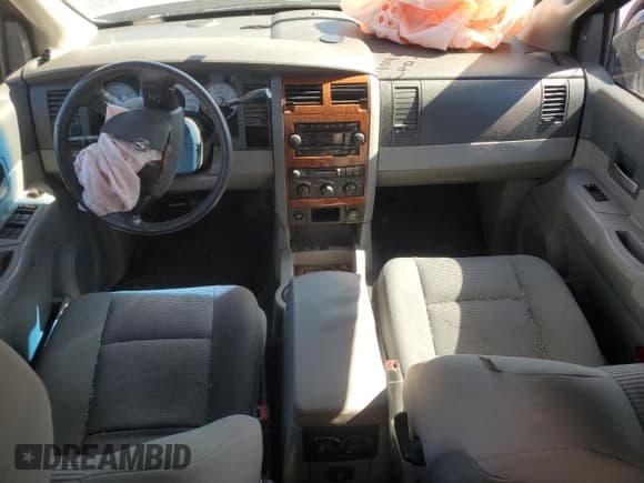 ✅ 2007 Dodge Durango SLT • VIN: 1D8HD48N97F574152 • Лот: 51305614. Опубликован ранее на Copart с пробегом 180 358 миль. Бесплатный доступ к архиву аукционных продаж из США и подробный отчёт об истории автомобиля на DreamBid. Изображение 8.