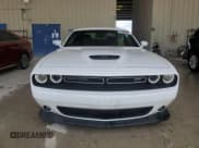 ✅ 2022 Dodge Challenger GT • VIN: 2C3CDZJG9NH233111 • Lot: 59876534. Wystawiony na Copart z przebiegiem 45 205 mil. Bezpłatny archiwum sprzedaży aukcyjnych z USA i szczegółowy raport historii pojazdu na DreamBid. Zdjęcie 5.
