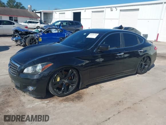 ✅ 2013 Infiniti M • VIN: JN1BY1AP2DM510032 • Лот: 41419738. Опубликован ранее на IAAI с пробегом 238 420 миль. Бесплатный доступ к архиву аукционных продаж из США и подробный отчёт об истории автомобиля на DreamBid. Изображение 16.